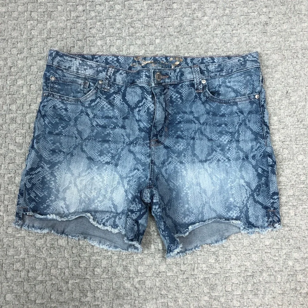 Seven7 Shorts Womens 12 Blue Weekend Short Python Indigo Snake Print Denim Norm